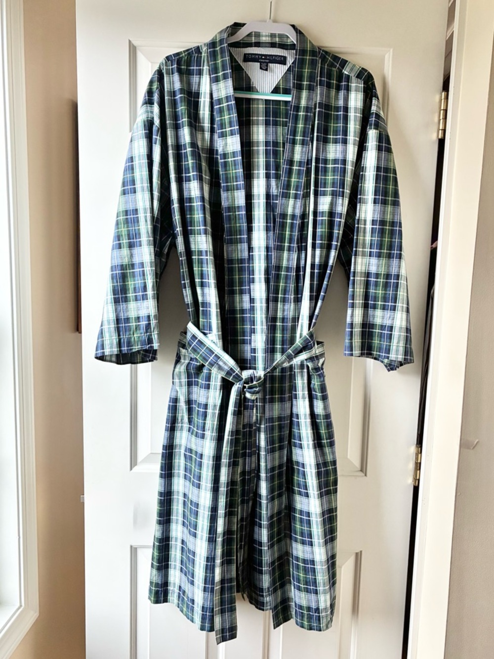 Tommy Hilfiger Men’s Cotton Belted Bathrobe Plaid Green & Navy Size OS